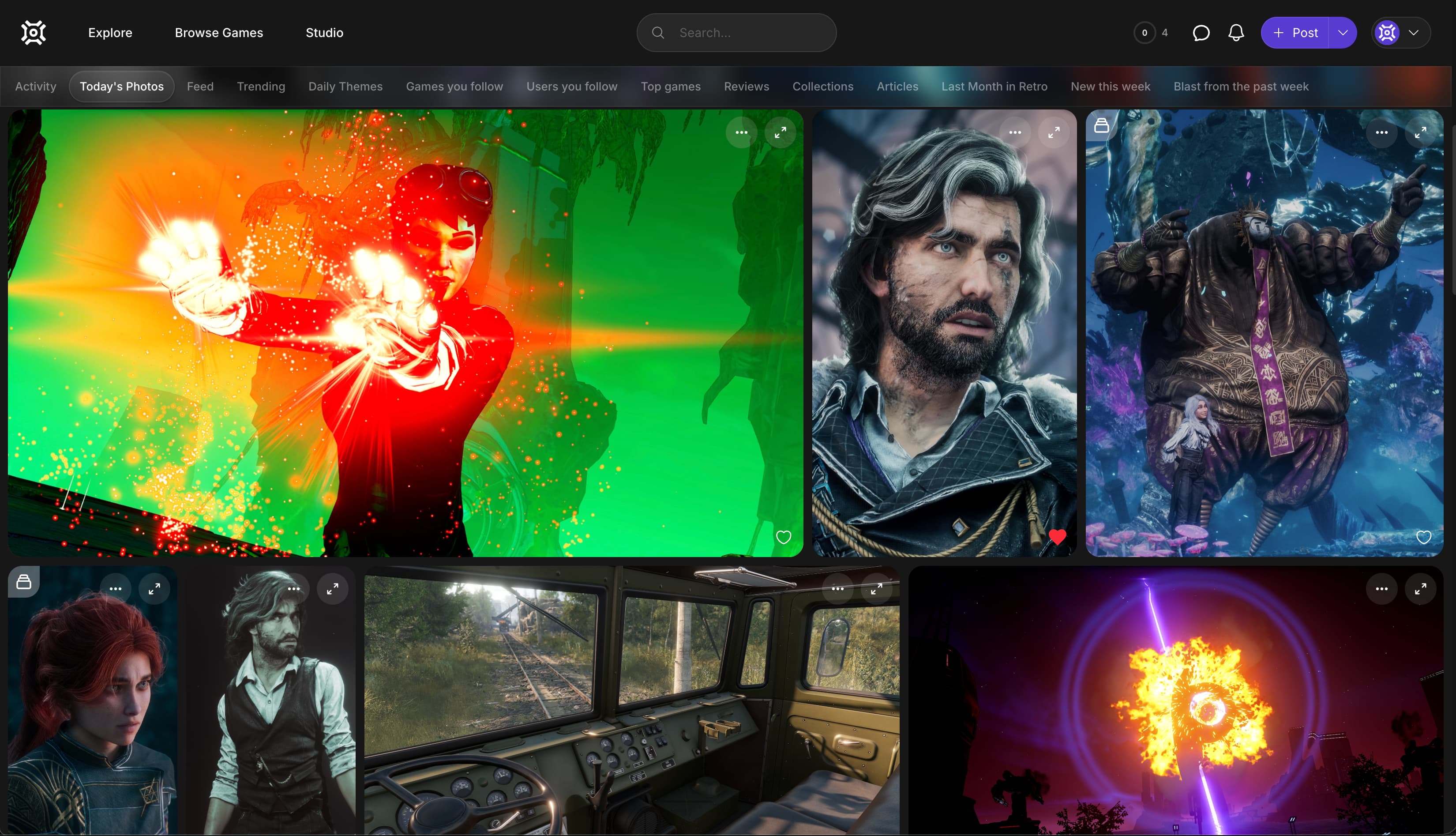 Picashot on the web: a wide grid of game photography